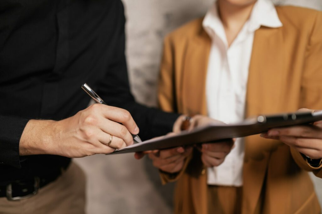 The Benefits and Risks of Co-Signing a Mortgage